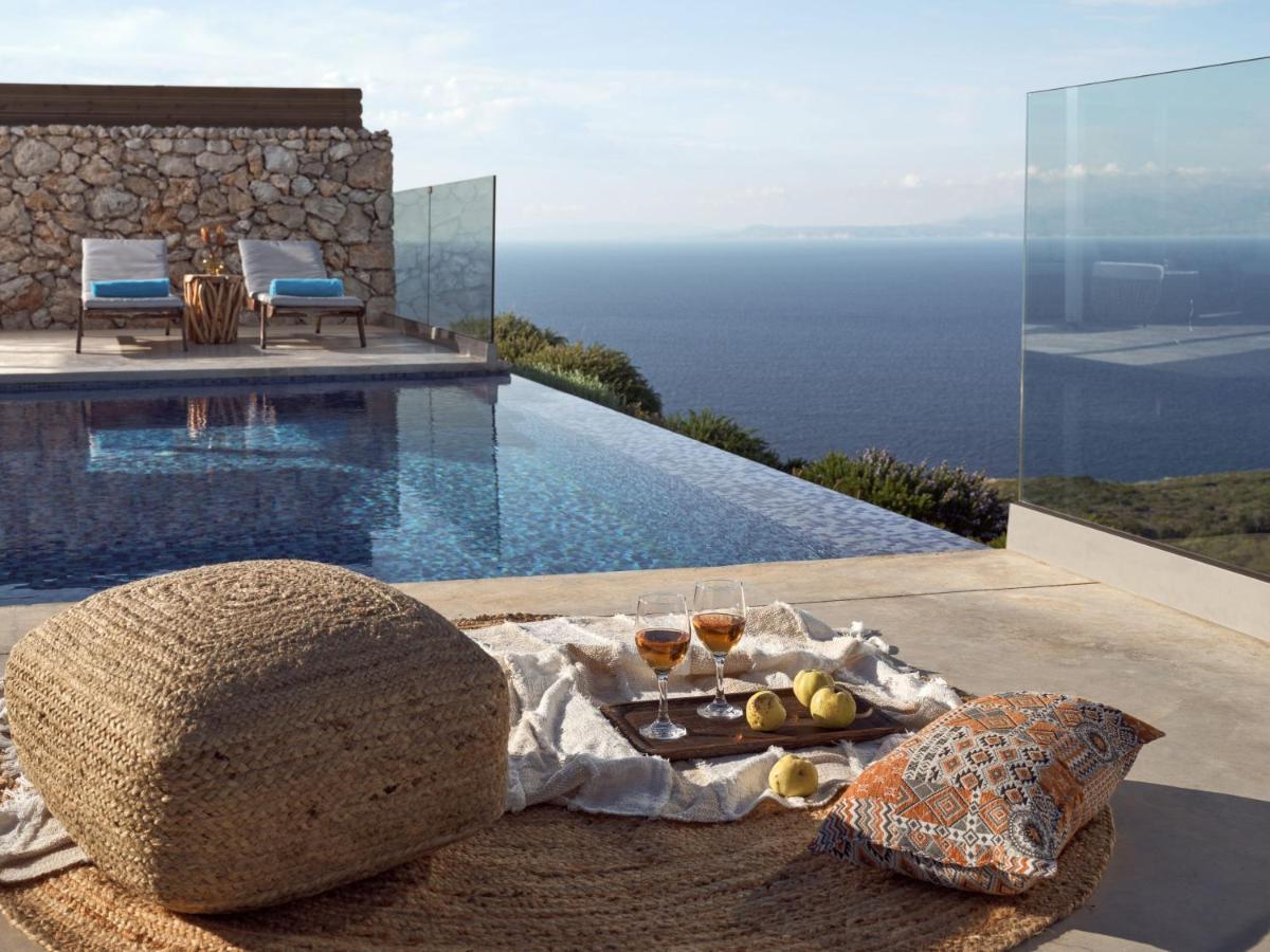Akron Luxury Suites Koríthion Zewnętrze zdjęcie
