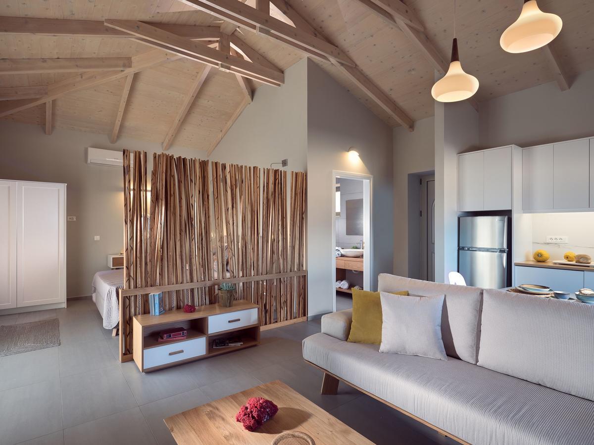 Akron Luxury Suites Koríthion Zewnętrze zdjęcie